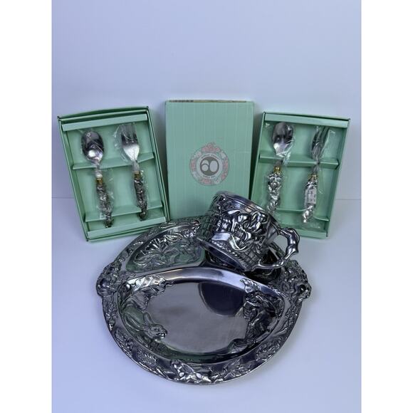 Vintage Arthur Court Bunny Child’s Divided Plate, Cup, And Two Sets Silverware - Picture 1 of 16